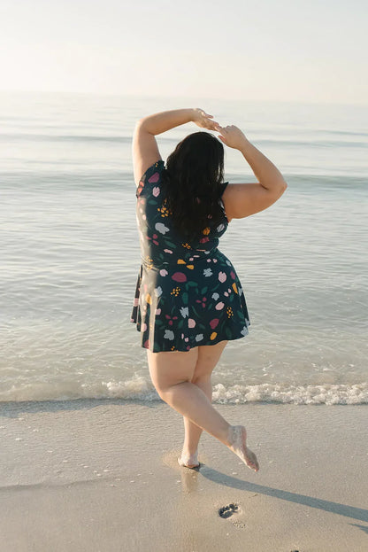 Sleeveless one piece swimsuit
